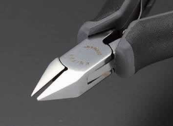 エスコ ESCO 【個人宅不可】 115mm 精密用ニッパー（ESDグリップ） EA535KC-14 [2-0100619]｜ＤＡＩＳＨＩＮ工具箱　店