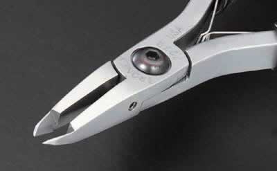 エスコ ESCO 【個人宅不可】 125mm 精密用ニッパー（レーザーフラッシュ/ESD/5.0mm） EA535TM-1 [2-0853324]