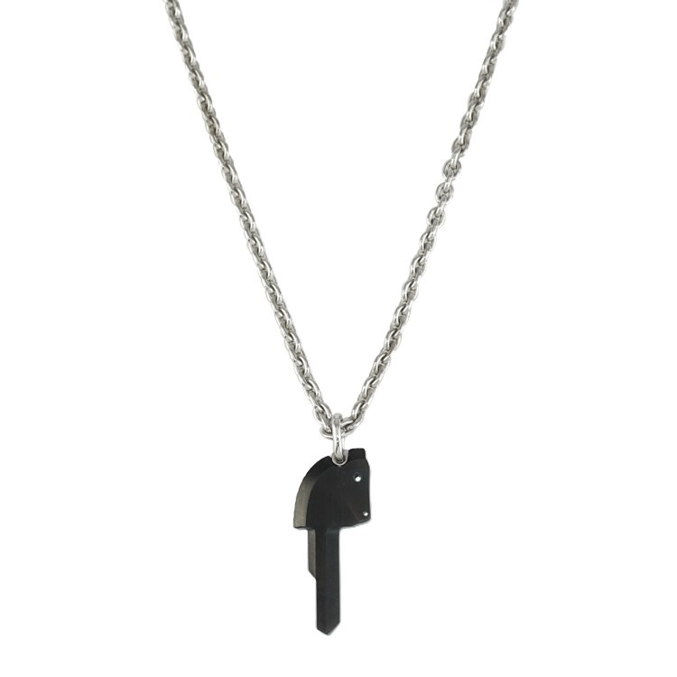 【美品】HERMES クレ シュヴァル ネックレス ペンダント アクセサリー キー メタル シルバー ブラック ブランド小物 エルメス 6383329m【中古】|大進洋行