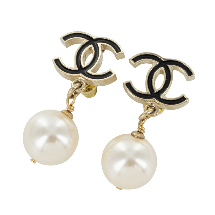 美品　CHANEL パールピアス CHANEL シャネル パール ピアス - メルカリ