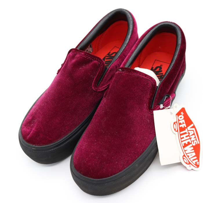 バンズ VANS ヴァンズ【箱無し】CLASSIC SLIP-ON クラシック スリッポンVELVET CHILI PEPPER/BLACKベルベット チリペッパー/ブラックメンズ レディース スニーカー 靴 スケボー sk8紐無し ストリート ローカット 赤 ベロア 楽天市場】バンズ VANS ヴァンズ【箱無し】CLASSIC SLIP-ON クラシック