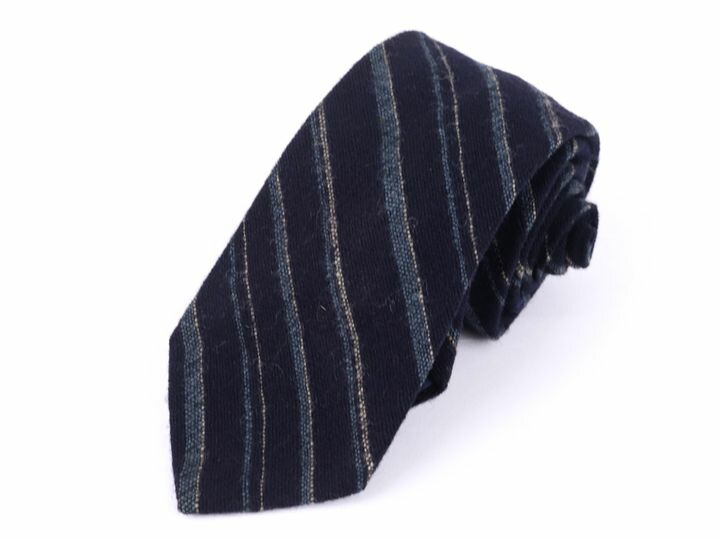 新品タグ付き】バーバリーブラックレーベル シルク ドット ネクタイ