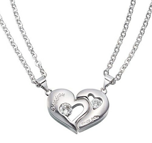 楽天市場 ペアネックレス シンプル ペア ネックレス 大人 ペンダント 2個セット カップル 人気 ペアルック レディース メンズ ペアアクセサリー ホワイトデー バレンタイン プレゼント ペアリング お揃い 銀 シルバー ハート 合わせ 合わせるとハート ギフト おしゃれ