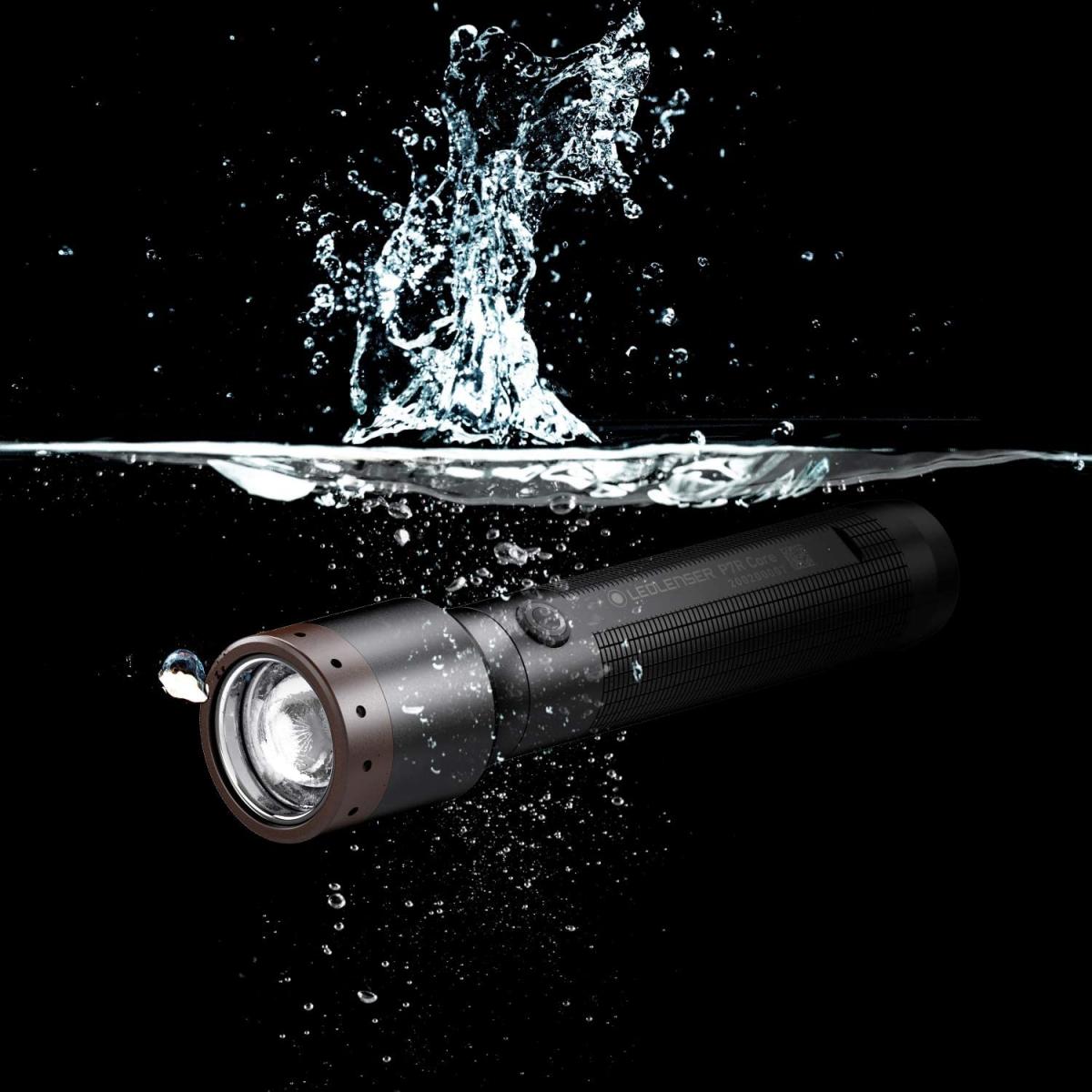 Ledlenser(レッドレンザー) P7R Core LEDフラッシュライト ペンライト 防塵・防水 USB充電式 乾電池式 502181