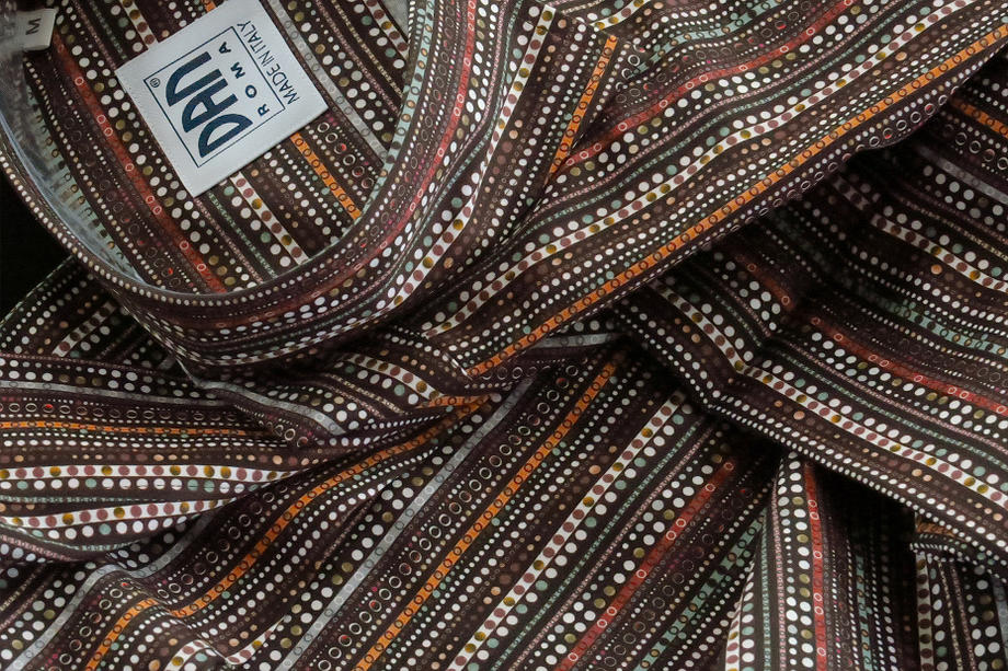 超激安 シニアのためのお洒落なブラウン Limited Edition Su Misura 少数限定品ですlimited 546 Sul Facebook 人気ブランド トップス ワイシャツ Www Alatuji Com