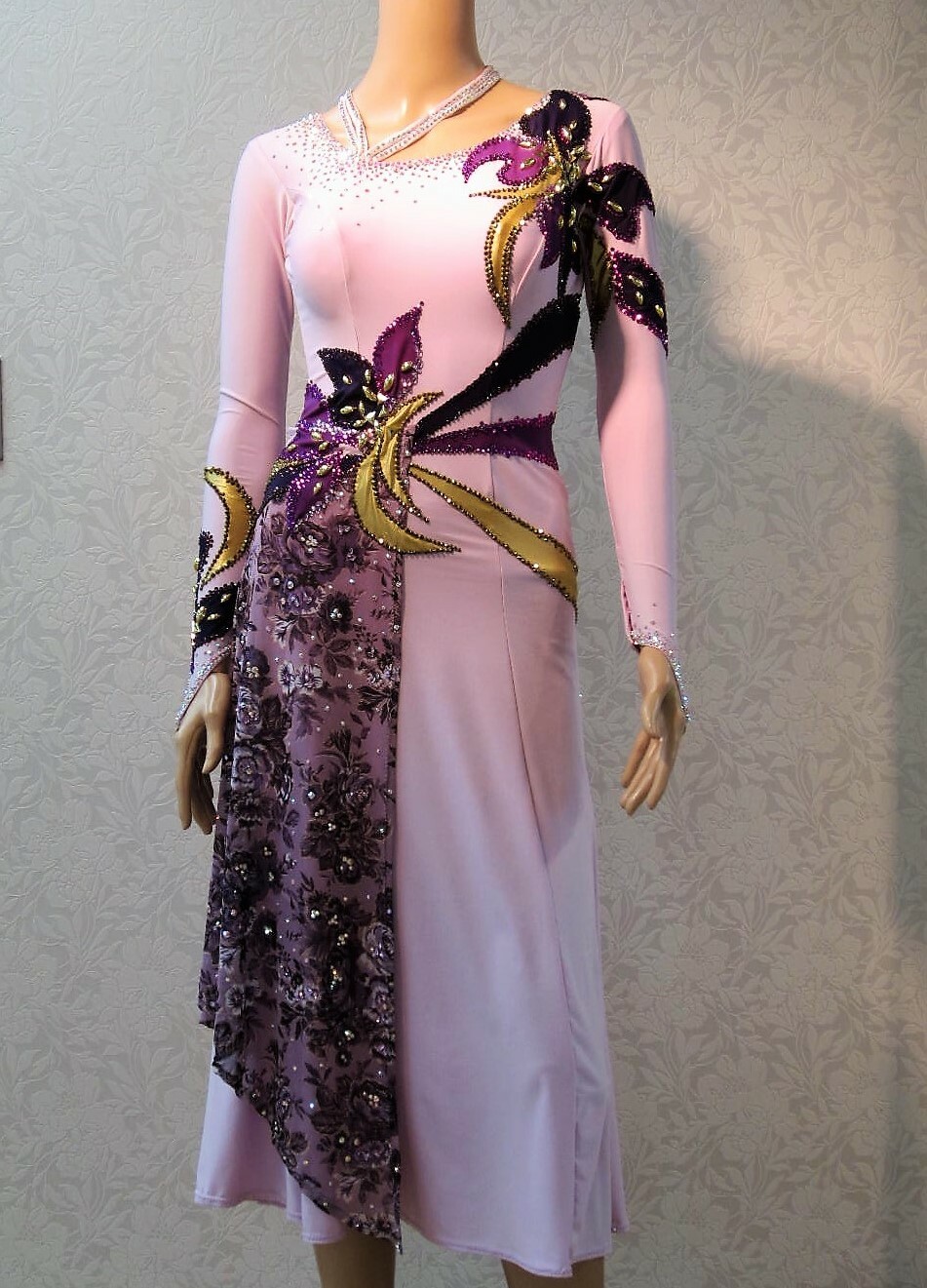 楽天市場】【新品】社交ダンス ラテンドレス L-41 : ダンス