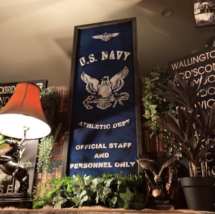 U.S. Forces｢U.S. NAVY｣超大型ウッドアートパネル(額入り) アメリカ空軍 ブルックリンインテリア 男前インテリア アメリカンビンテージ カフェインテリア オールドアメリカン アートパネル ガレージ VINTAGE AMERICAN USAIRFORCE DandyLifeSpace｜Dandy Life Space 店
