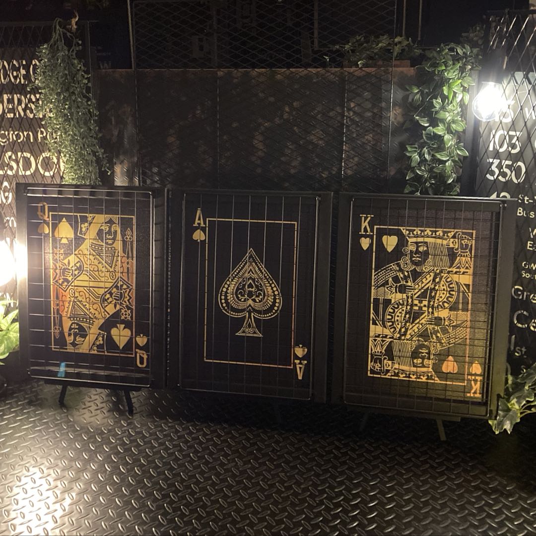3枚組｢ANTIQUE BLACK TRUMP｣アイアン駒寄せ付き添い人工芸ダイアログボックス ヨーロピアンテイスト ブルックリン室内装飾 アメリカンアンティーク NEWYORK 喫茶店室内装飾 バスロールサイン バス発着場機械 バス発着場見せびらかす品 工芸ダイアログボックス ヨーロピアン室内装飾 DandyLifeSpace