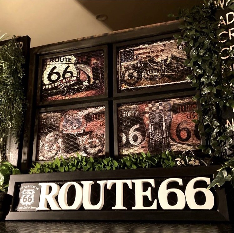 ｢VINTAGE ROUTE66｣ 4連メタル製アイアンメッシュ加工アートパネル 男前インテリア アメリカンビンテージ カフェインテリア インダストリアル メタルサイン アメリカンカジュアル ティンプレート 店舗什器 店舗装飾 ROUTE66 ブリキバイク DandyLifeSpace