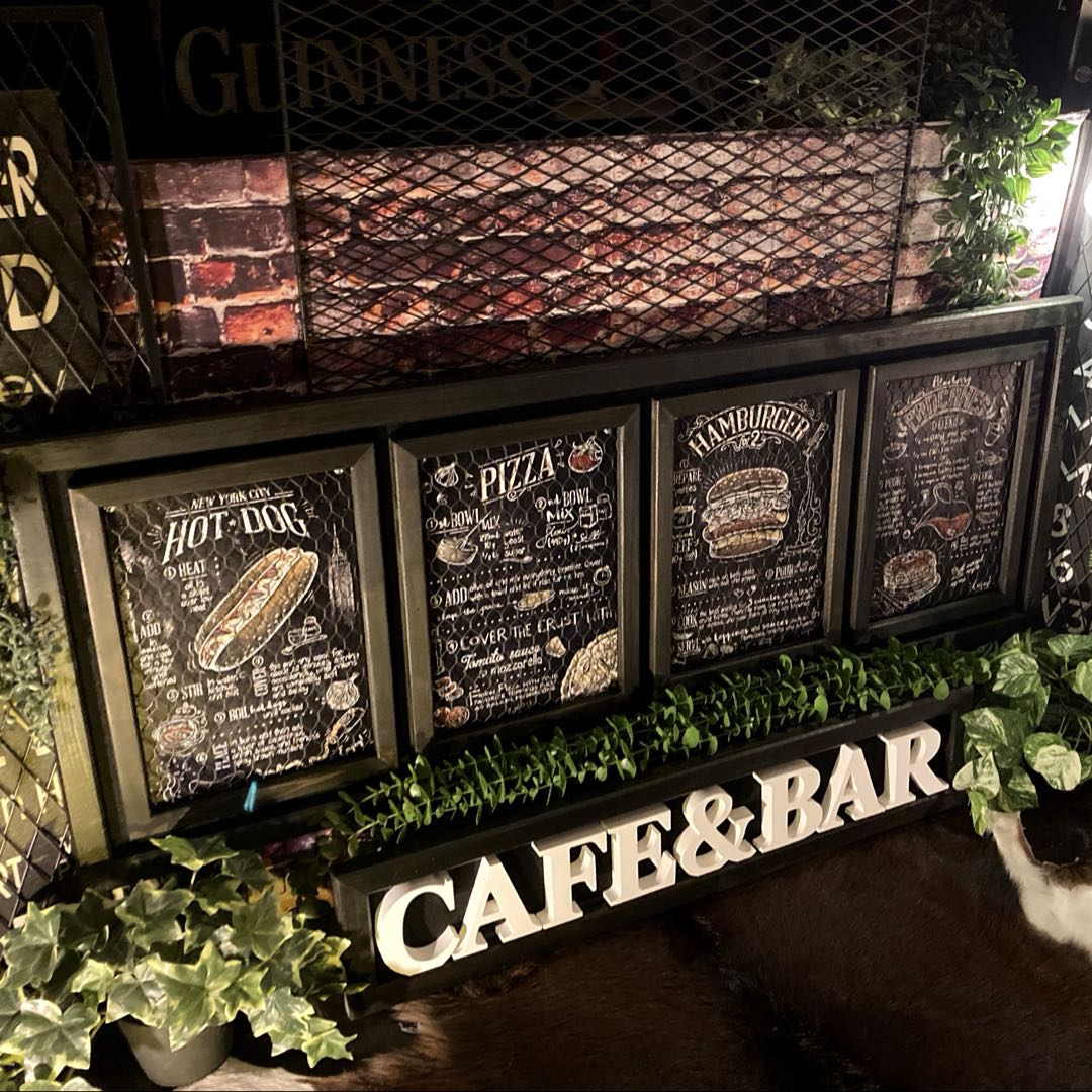 ｢NEWYORK BAR＆GRILL」4連金属元素製アイアンメッシュアートパネル ブルックリン室内装飾 男前室内装飾 作物ダイアログボックス アメリカンビンテージ 喫茶店室内装飾 バスロールサインインテリア BROOKLYN マンハッタン NEWYORK DandyLifeSpace