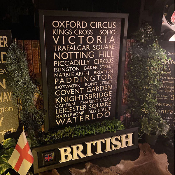 ｢U.K LONDON｣!! 高級バスロールサイン!! キャンバス製アート(額付き)!! ブルックリンインテリア 男前インテリア アメリカンビンテージ カフェインテリア インダストリアル バスロールサイン アートパネル 店舗什器 店舗装飾 DandyLifeSpace