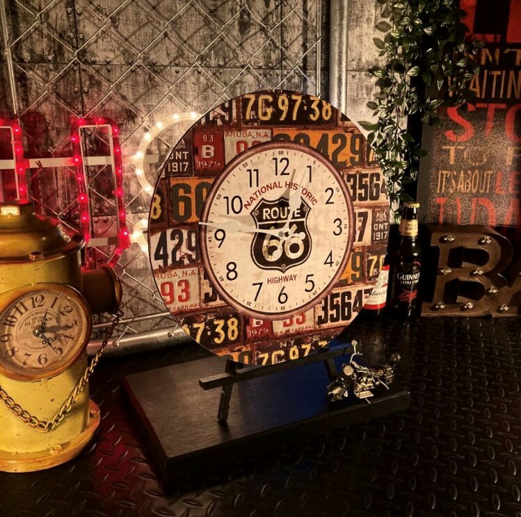 アメリカン　ビンテージ　壁掛時計マイティーオートパーツ　USA雑貨　ムーンアイズ 楽天市場】ムーンアイズ アルミウォールクロック MOONEYES