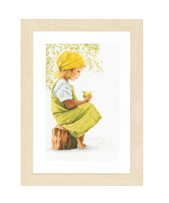 girl with apple
