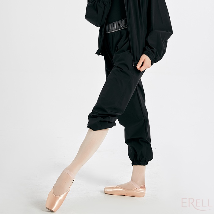 ERELL｜BLANC ブランパンツ 黒いこと木ノ実  ERELL サウナズボン下 BLANCバレー用ウォームアップロングパンツ足関節を程よくホールドして動くことを妨げない