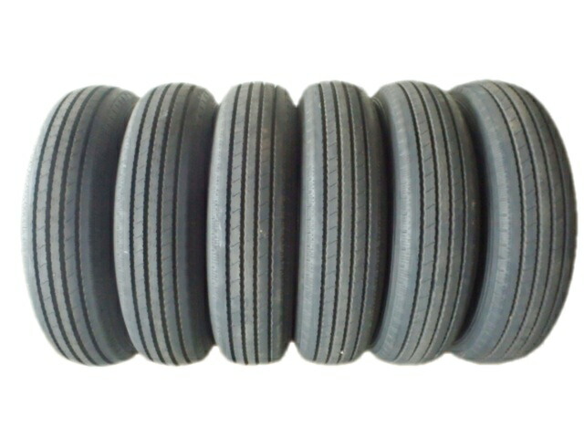 【中古】205/85R16 117/115L ヨコハマ YOKOHAMA 夏 RY108A Spec-2 中古 9.9分山 6本セット サマータイヤ 2023年製 日本製 205/85/16 205/85-16