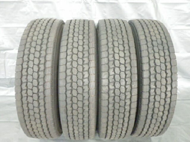 【中古】 285/85R22.5 146/143J ブリヂストン M888 中古 9.9分山 4本セット オールシーズンタイヤ 2023年製 日本製 285/85/22.5 285/85-22.5