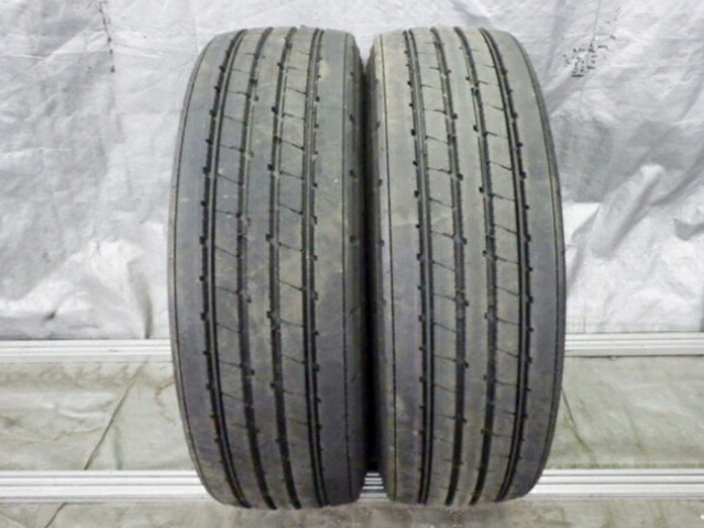 【中古】265/70R19.5 140/138J ブリヂストン 夏 R173 中古9.9分山 2本セット サマータイヤ 2023年製 日本製 265/70/19.5 265/70-19.5｜ダルハン店 30,173円