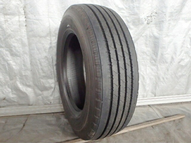 【中古】 245/70R19.5 136/134J トーヨータイヤ TOYO TIRE 夏 M102ZC 中古 9.9分山 1本のみ サマータイヤ 2022年製 日本製 245/70/19.5 245/70-19.5