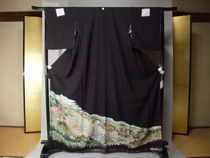 【貨物輸送無料】正絹黒留袖５点書き割り福袋●京加賀友禅景観文様●to278set