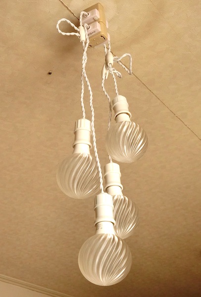 240w転た 4燈シャンデリア右翼 3dひな形白熱球御伽 Iing3 差しわたし18cm おつに 煌く素はだか電球 目あたらしい清澄ライティングランプ翳り 電球彩り 真昼ホワイト色 不均衡 凸凹 Led照明用具 裏板照明 天井ライト 白 白妙 ソケットランプ シッティングルーム 上がりぐち