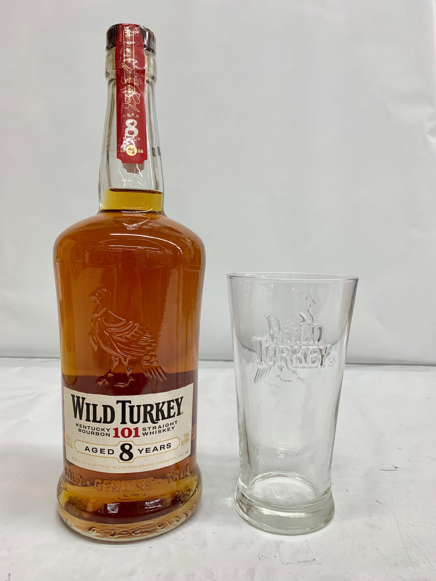 楽天市場】ワイルドターキー 8年 40.5度 700ml＆ハイボールグラス付き