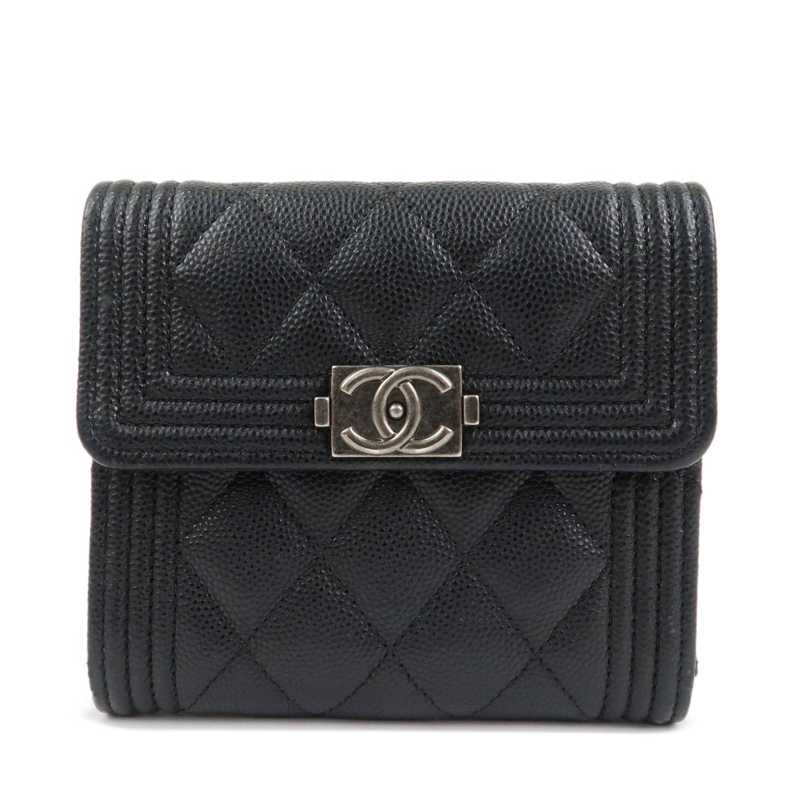 シャネル財布　未使用　マトラッセ　ボーイシャネル　フラップウォレット　正規品保証 CHANEL シャネル 長財布 フラップウォレット ボーイシャネル