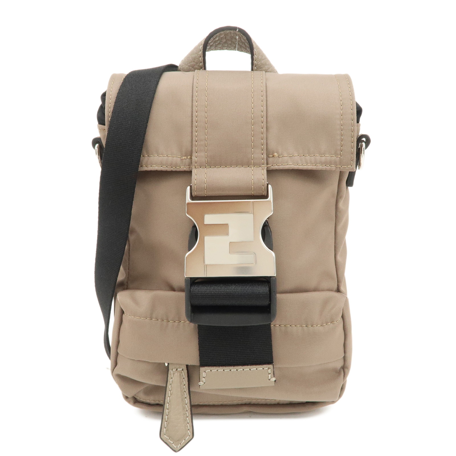 FENDI 25SS BAGUETTE チェーンショルダーバック/クラッチ 楽天市場】【未使用品】フェンディ【FENDI】バゲット スリム