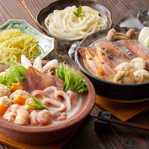 ＼本日P4倍+500円オフ／ 北海道 石狩鍋 鶏白湯鍋 豪華 食べ比べ セット 秋鮭 帆立 鶏もも肉 いか 味噌 白湯 絶品 ご当地 お取り寄せ 鍋 ギフト 少人数 贅沢 グルメ｜DISM ＆ Co.