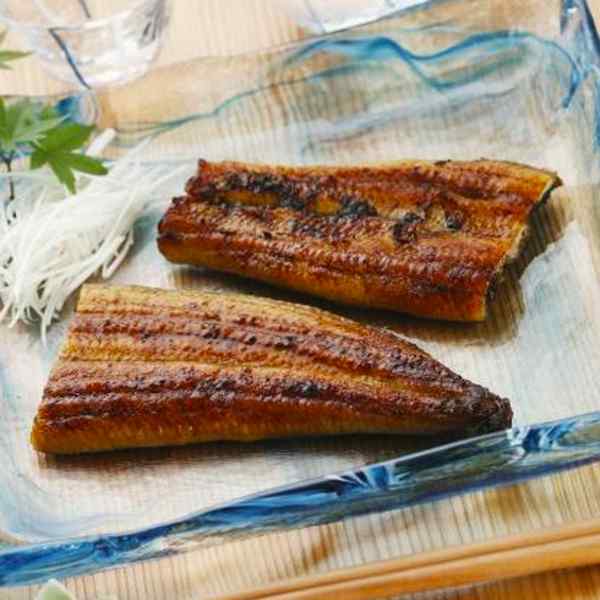 国産 うなぎ 鰻 焼きうなぎ 蒲焼き ウナギ 蒲焼 国内産 静岡 特製タレ お茶 かつおだし 贅沢 高級 グルメ お取り寄せ ギフト 贈り物 お中元 お歳暮 父の日 母の日 敬老の日 4食 120g 4パック 冷凍|DISM & Co.