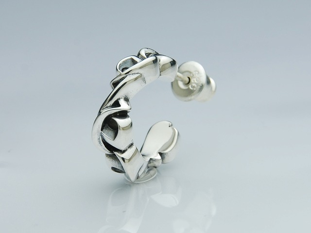 ディールデザイン フリックフープ ソリッドダガー ピアス メンズアクセサリー レディースアクセサリー ギフト シルバー925 DEAL DESIGN&frasl;ディールデザイン◇フリックフープ