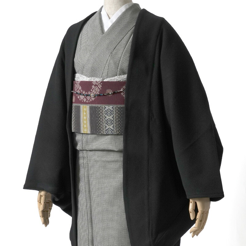 和装を彩る生きすだまたち