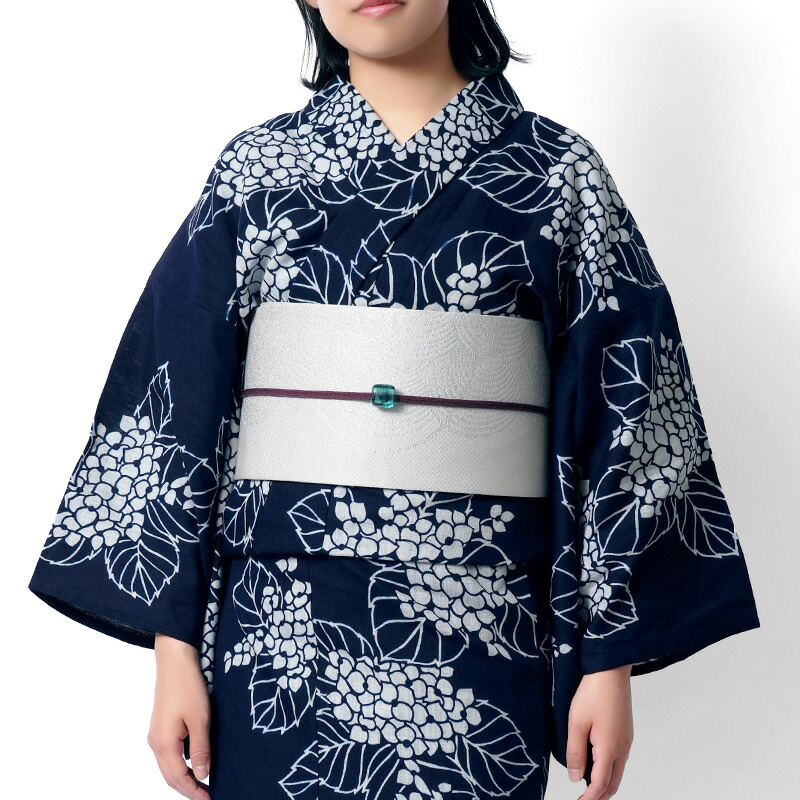 浴衣に足し加える！夏を彩る和の小物