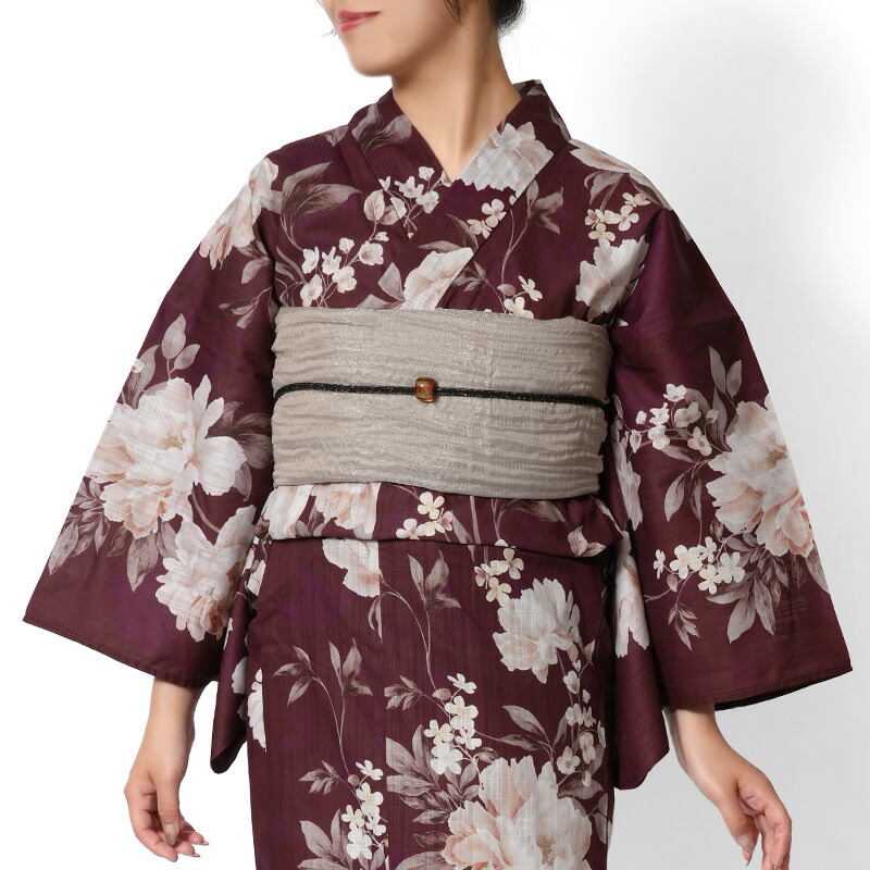 和装を彩る生きすだまたち
