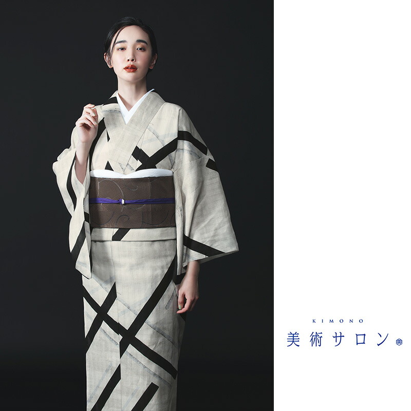 和装を彩る生きすだまたち