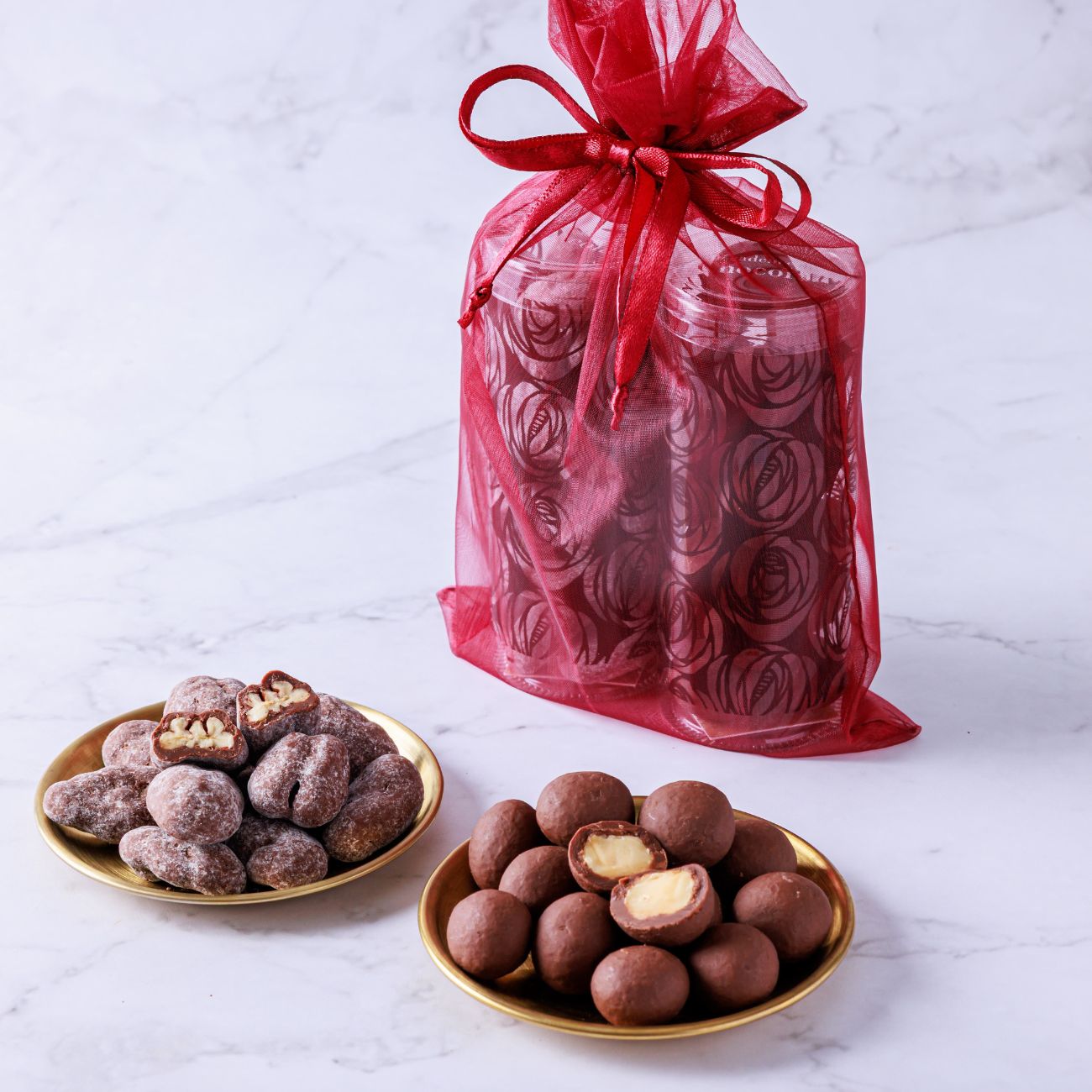 ＜ネット限定＞ クロカンギフト バレンタイン valentine クロカンペカン クロカンマカダミア ナッツチョコ マカダミア ナッツ チョコレート ギフト 手土産 ご褒美チョコ スイーツ おしゃれ お酒に合うチョコレート 高リピート率 デカダンス 麻布 白金 decadence du chocolat画像