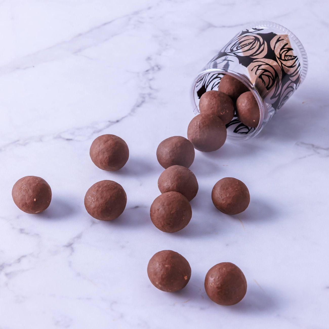 クロカン マカダミア（S）バレンタイン valentine ナッツ マカダミアナッツ キャラメルがけチョコレート 冬ギフト 贈り物 手土産 チョコレート ご褒美チョコ スイーツ お酒に合うチョコレート 高リピート率 人気 デカダンス decadence du chocolat画像