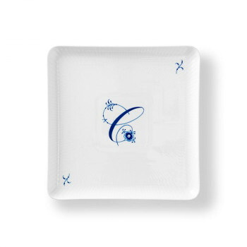 (C)ロイヤルコペンハーゲン　　アルファベット スクエアディッシュ 20cm C　1073782 家事用品 食器｜DECO MAISON