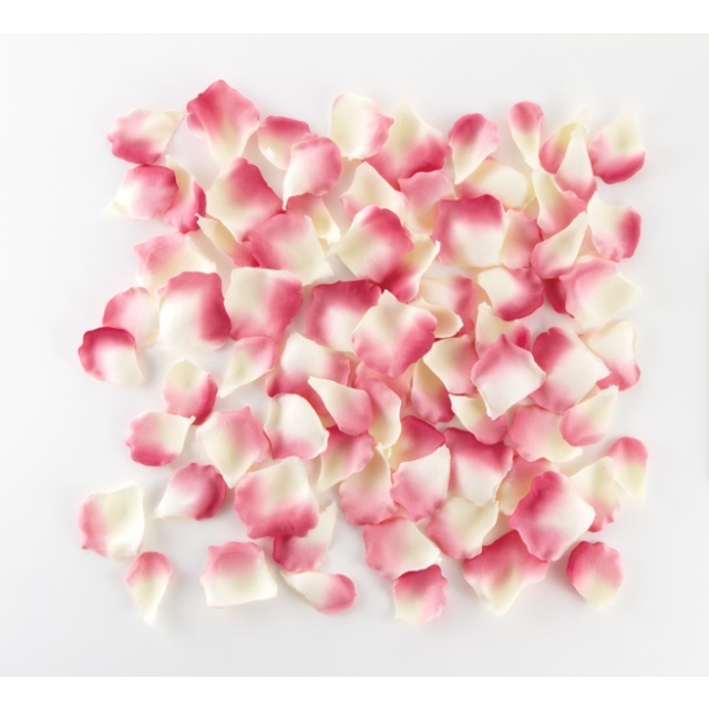 楽天市場】ローズペタル(約120枚パック)(ホワイト)(FLE-0717WH)[造花 花びら バラ 結婚式 フラワーシャワー] : デコレーションラボ