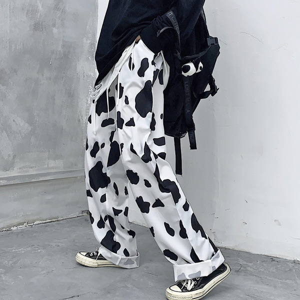 楽天市場 即納あり ストレート ワイドパンツ 牛柄 モノトーン配色 ウエストゴム ボトムス ダンス 衣装 ヒップホップ コスチューム 韓国ファッション 大きいサイズ 個性的 服 原宿系 ダンス衣装decorative