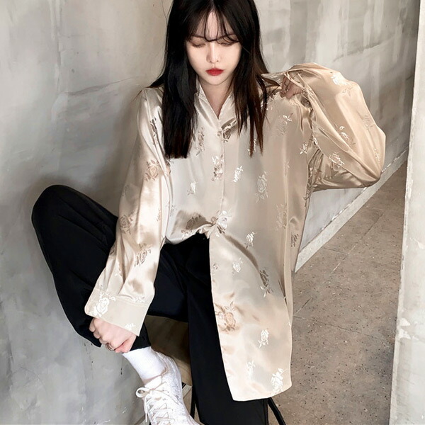 楽天市場】【送料無料】 Tシャツ 長袖 クロップド丈 ショート丈