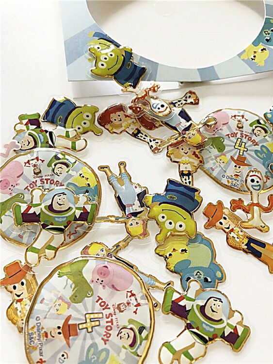 楽天市場 送料無料 トイ ストーリー ステッカー Toy Story ウォルト ディズニー ウォールスッテッカー 壁紙シール Wallsticker 5 5 8 5cm 53枚セット G372 Decoste