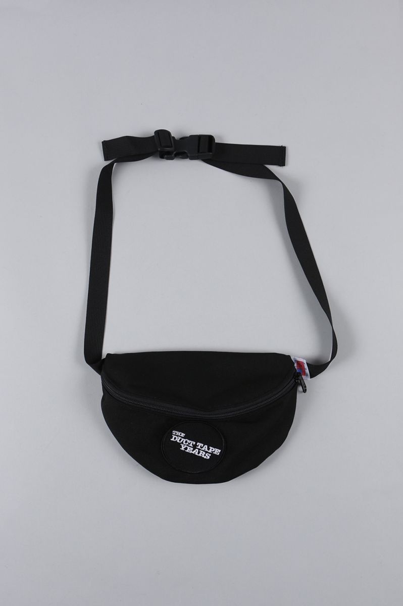 black fanny pack