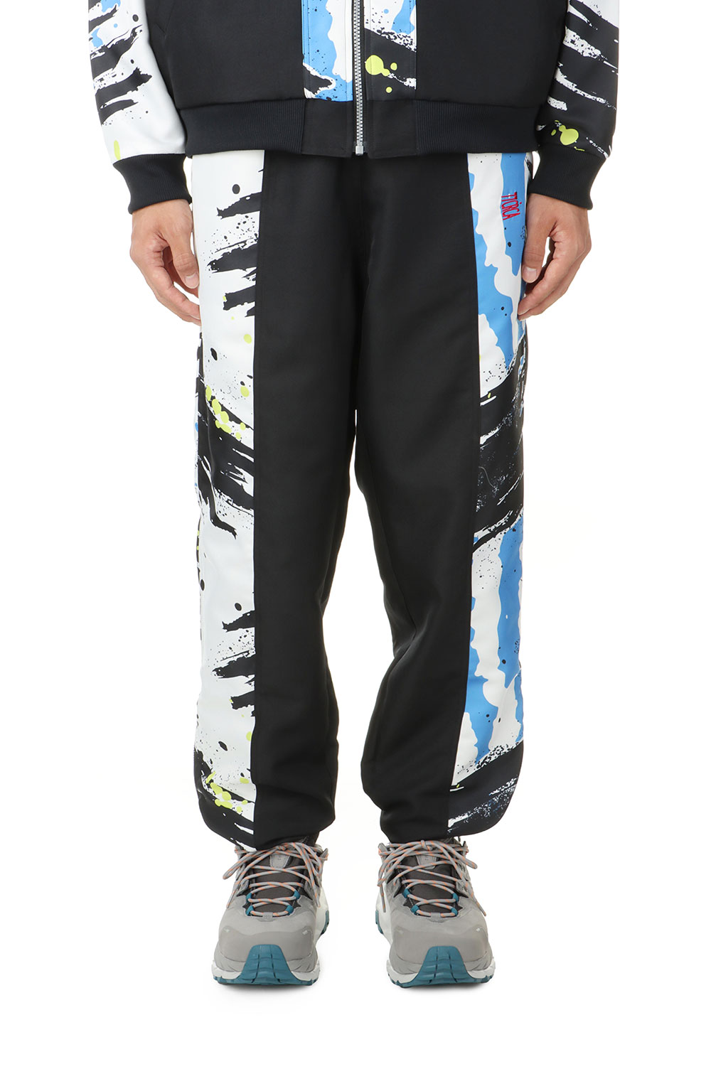 original embroidery track pants (cc22aw-18) 77CIRCA -Men-(ナナナナサーカ)