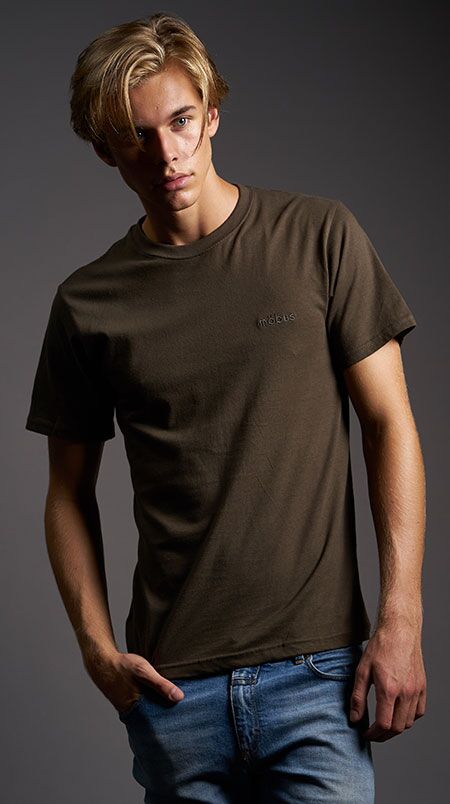 楽天市場 Mobus モーブス メンズ Tシャツ 丸首 半袖 メンズ 男性 彼氏 旦那 父親 下着 インナー お得 クーポン 格安 激安 割引 安い おしゃれ かわいい インナー買うなら Defmart 楽天市場 Mobus モーブス メンズ Tシャツ 丸首 半袖 メンズ 男性 彼氏 旦那 父親 下着 インナー お得 クーポン 格安 激安 割引 安い おしゃれ かわいい インナー買うなら Defmart