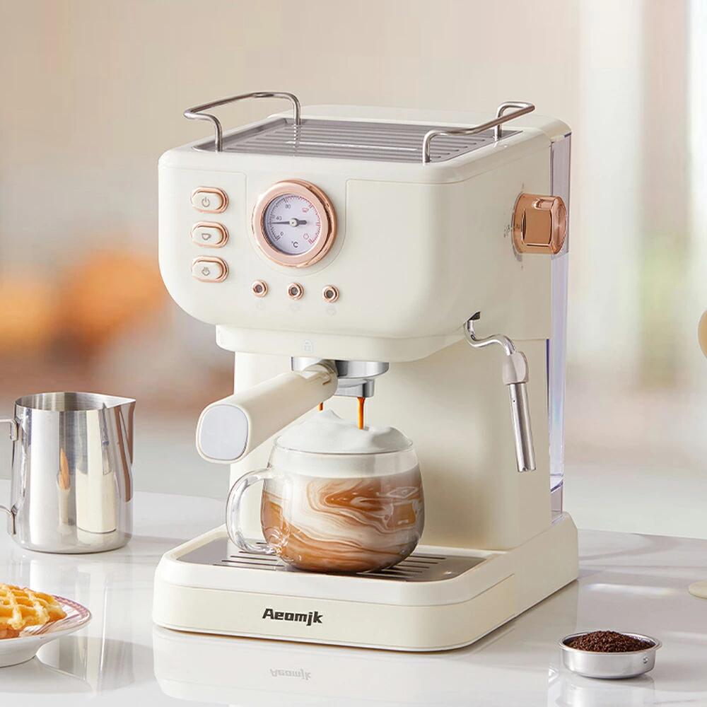 エスプレッソマシン 家庭用 コーヒーメーカー 小型 コーヒーマシン ミルク泡立て器 20bar圧力 ミルク泡立て機能付き カップ加熱機能 ミルクフォーム/ラテアート/スチーム 大容量 シングルカップ/ダブルカップモード 半自動ーヒーマシン お手入れ簡単 粉対応 新築祝い/ギフト 15,185円