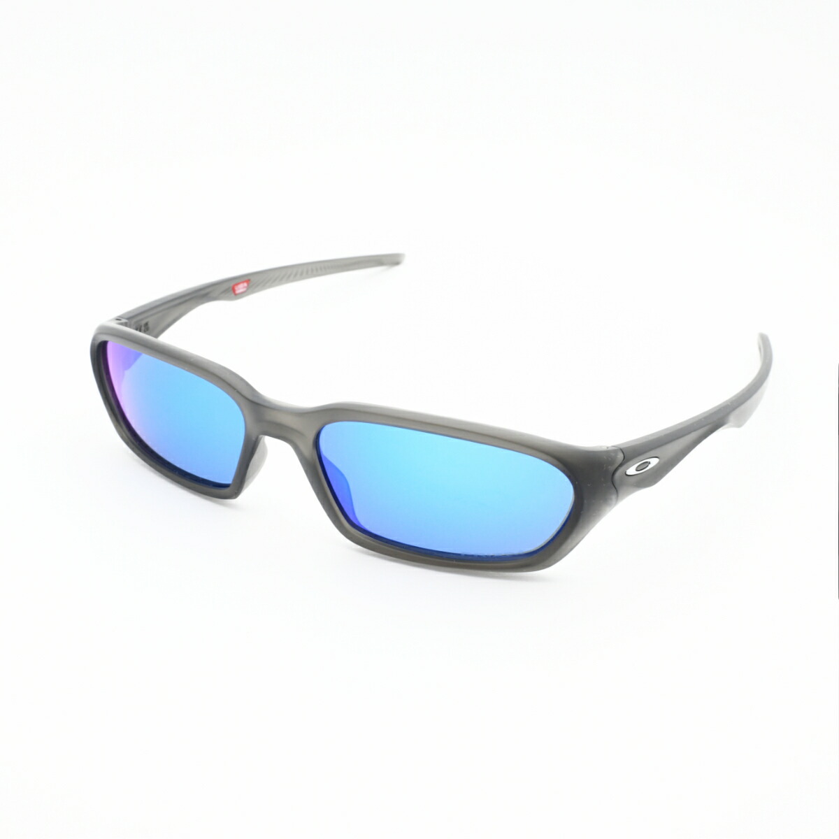 OAKLEY オーク材ロバート・エドワード・リーTERRAFORMA テラフォーマMATTE GREY SMOKE/PRIZM SAPPHIRE OO9530-0258