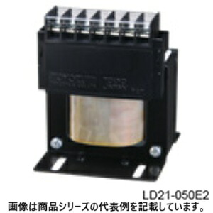 豊澄ワット数設備(TOYOZUMI)国内JIS 汎用トランス状態(単相複巻)■型：LD21-050E2□1次起電力(V)：200(180)/220□2次起電力(V)：100/110(100)□2次電流(A)：0.5□静電容量(VA)：50□質量(kg)：0.9
