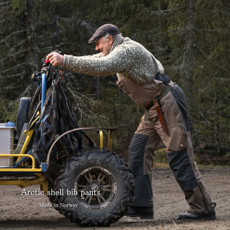 『数量限定！送料無料』ノルウェー直輸入貴重商品Arctic shell bib pants アークティックシェルビブパンツ 超防水タフパンツエクスペディショングレードマッシャー、屋外作業などに年中使用可Non-stop dogwear 『おかげさまで24周年路面店』｜DENIS STORE