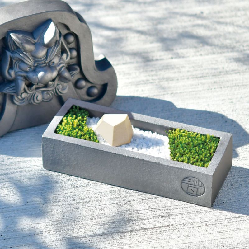 楽天市場】【送料無料】[GD-1010]瓦盆景 KAWARA-BONKEI 苔 瀬戸焼 鬼瓦