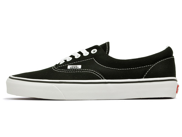 vans black slip on shoes